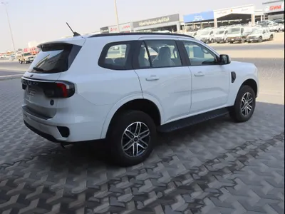 2025 فورد ايفرست