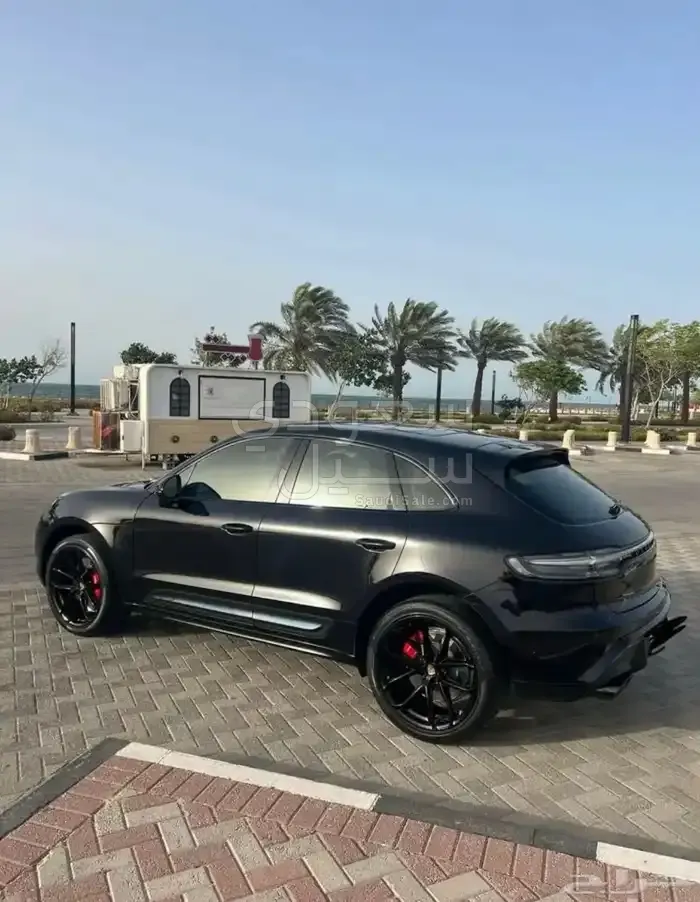 2024 بورش ماكان جي تي اس