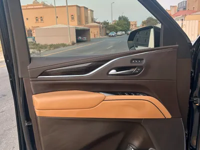 2024 كاديلاك اسكاليد سبورت