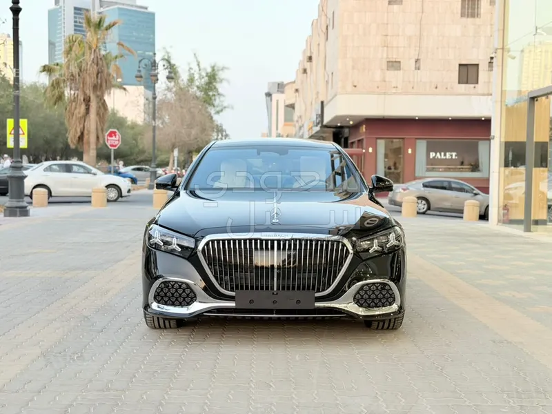2027 مرسيدس - بنز إس 580 مايباخ