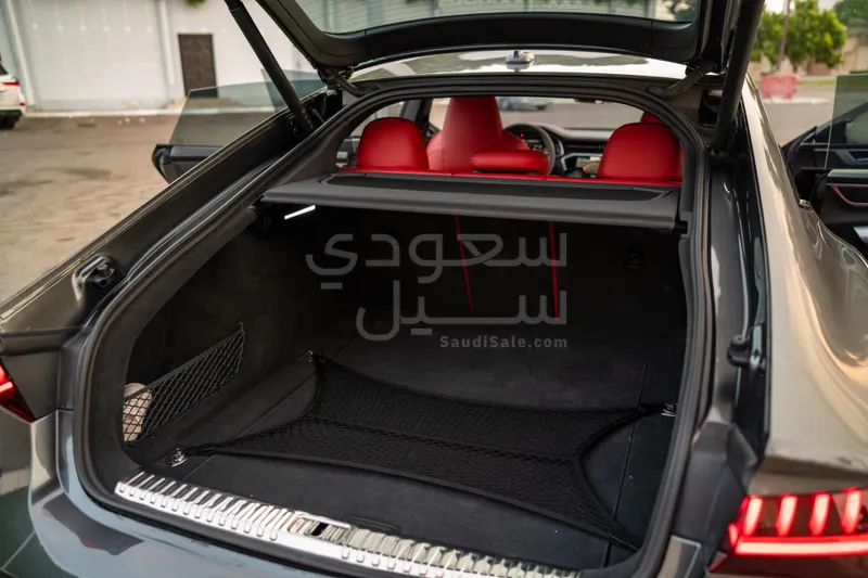 2021 اودي ار اس 7