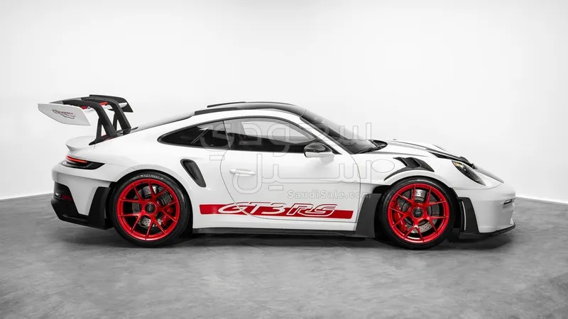 2025 بورش 911 جي تي 3 ار اس