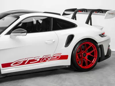 2025 بورش 911 جي تي 3 ار اس