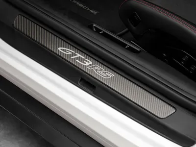 2025 بورش 911 جي تي 3 ار اس