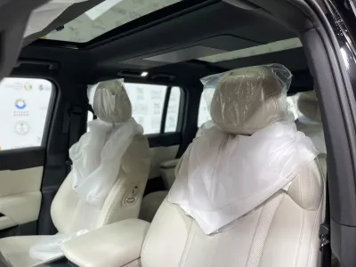 2027 روكس 01