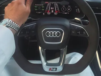 2022 اودي ار اس كيو 8