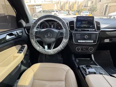 2018 مرسيدس - بنز جي إل إي 400
