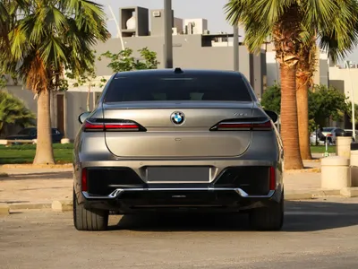 2023 بي ام دبليو الفئة السابعة 735أي