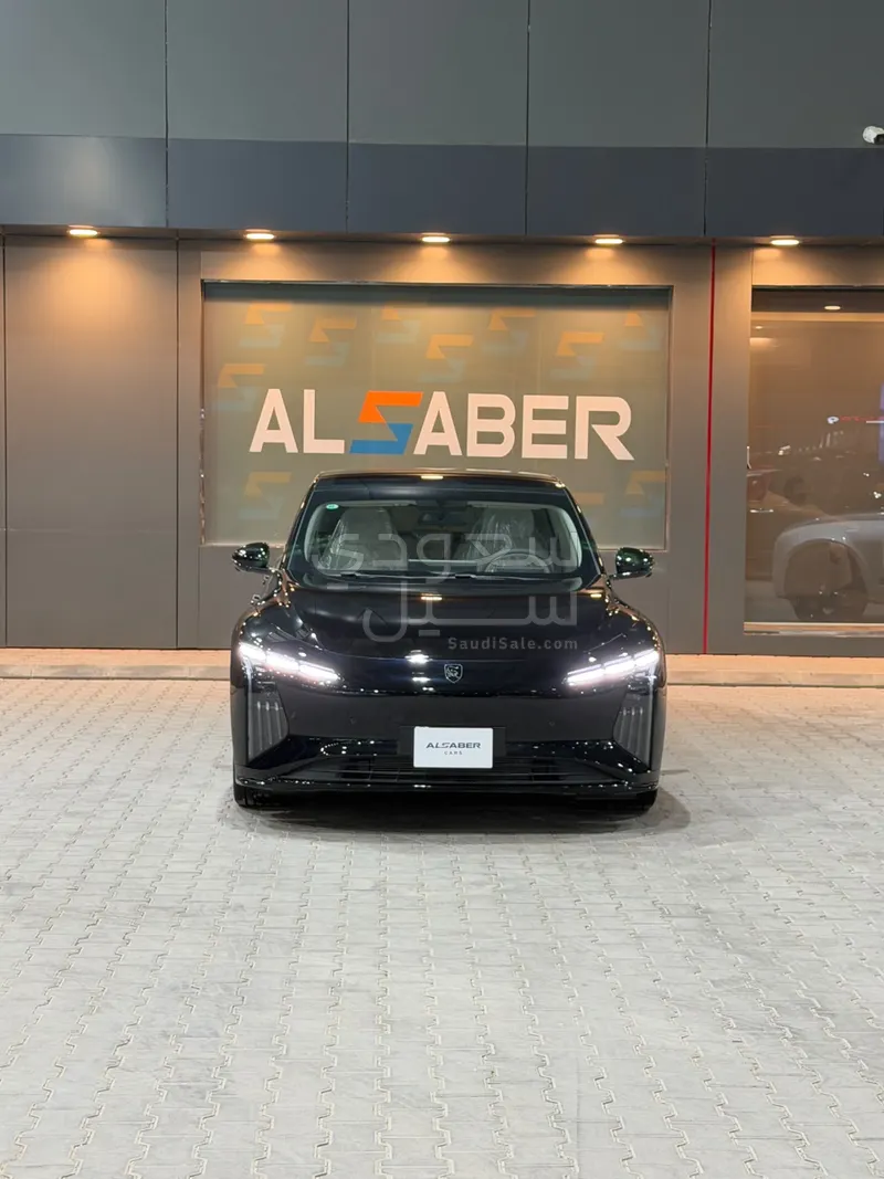 2027 فور ثينج اس٧ ريف