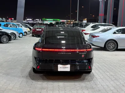 2027 فور ثينج اس٧ ريف