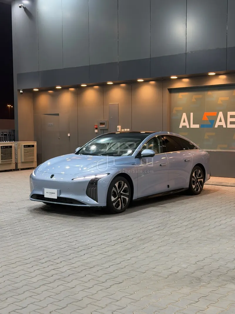 2027 فور ثينج اس٧ ريف