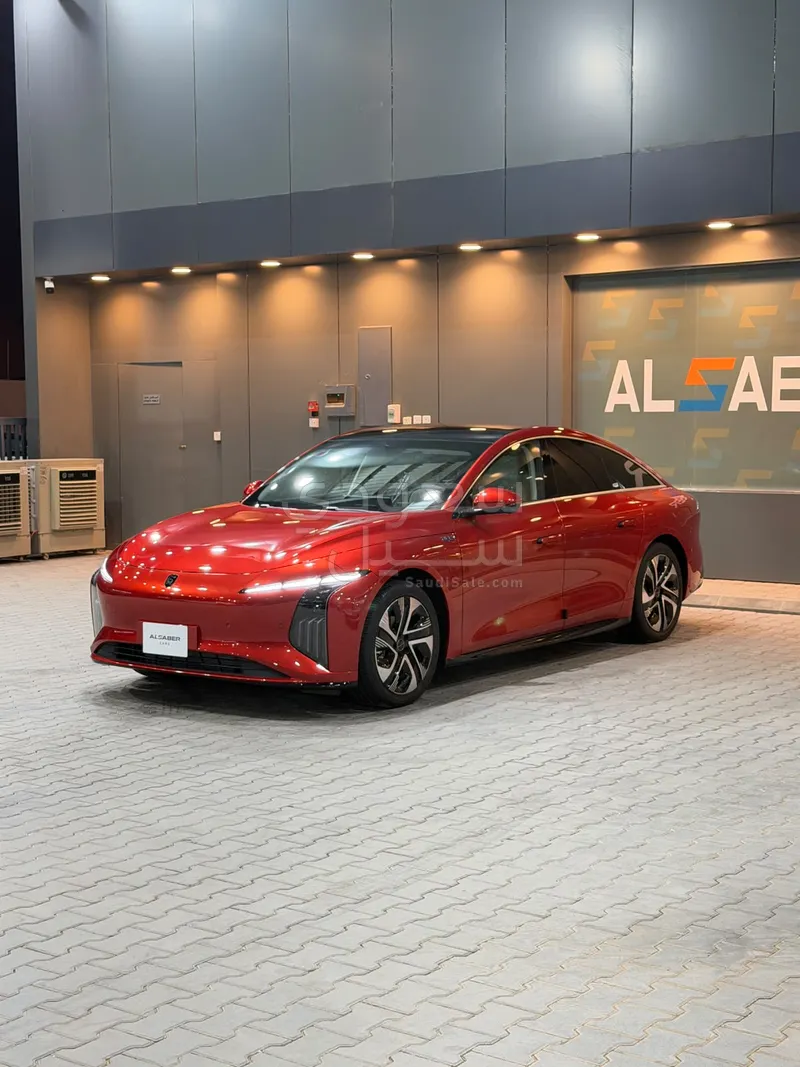 2027 فور ثينج اس٧ ريف