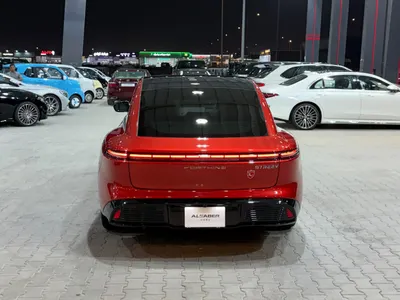 2027 فور ثينج اس٧ ريف