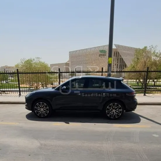 2024 بورش ماكان اس