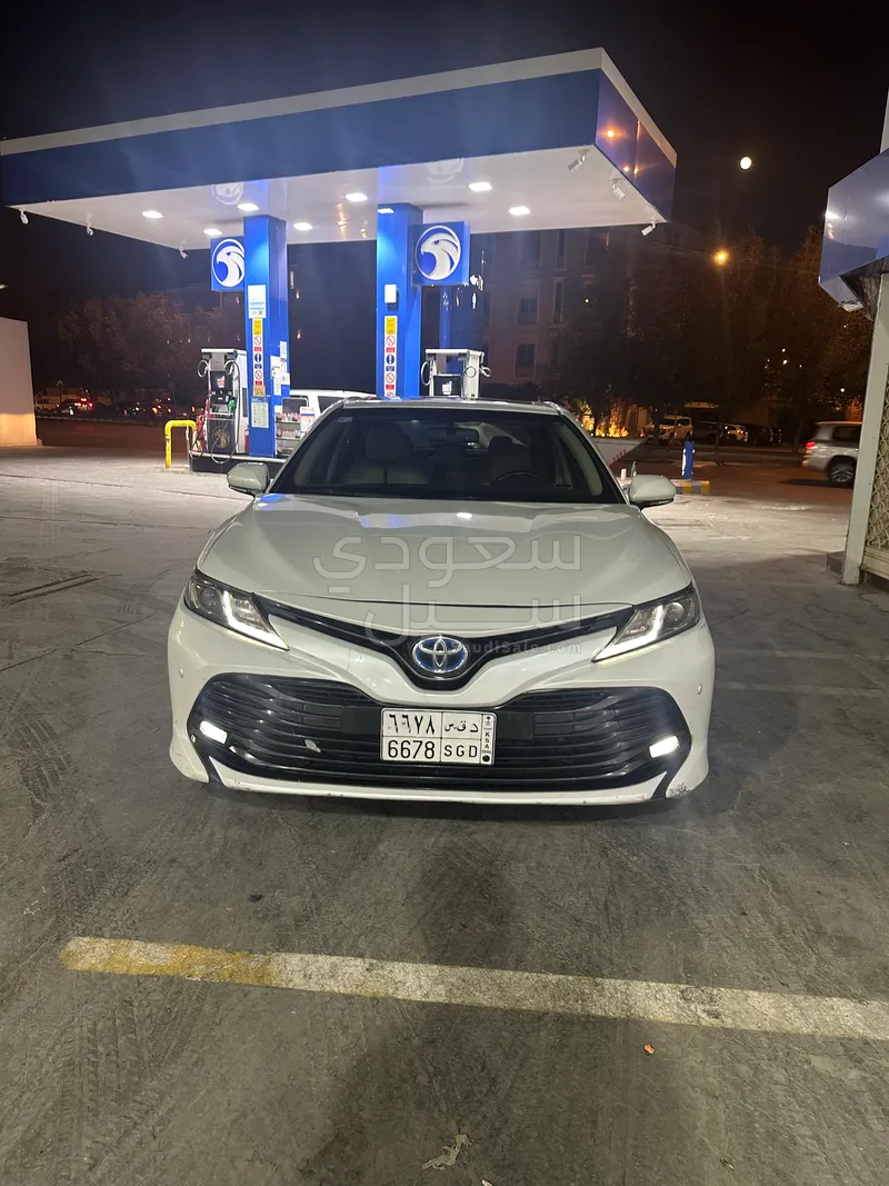 2019 تويوتا كامري ال اي