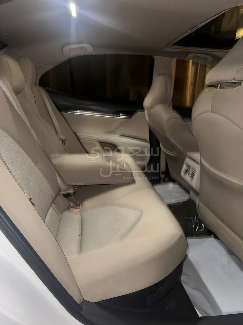 2019 تويوتا كامري ال اي