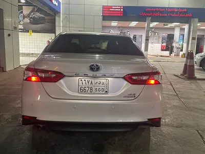 2019 تويوتا كامري ال اي