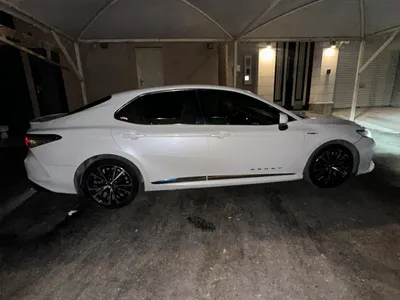 2019 تويوتا كامري ال اي
