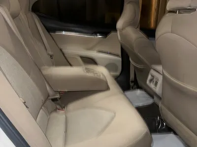2019 تويوتا كامري ال اي