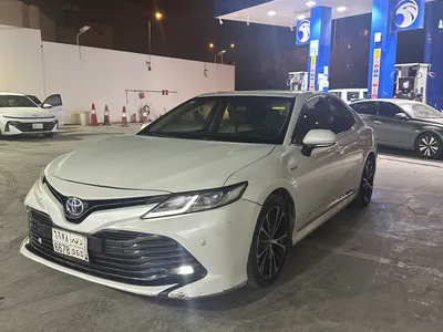 2019 تويوتا كامري ال اي