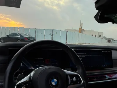 2024 بي ام دبليو الفئة السابعة 735 إل أي