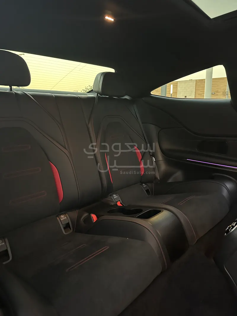 2025 مرسيدس - بنز سي إل إي 53