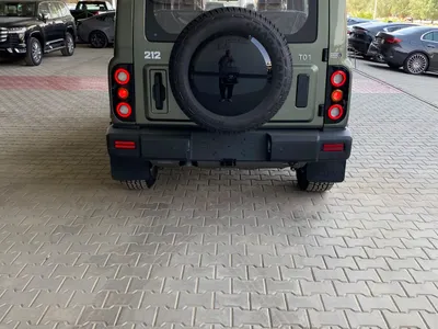 2027 باو 212 T01