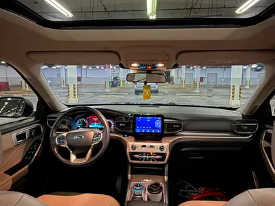 2023 فورد اكسبلورر اكس ال اس