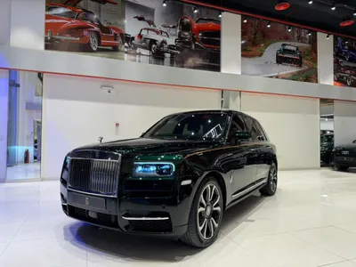 2023 رولز رويس كولينان سلفر بادج