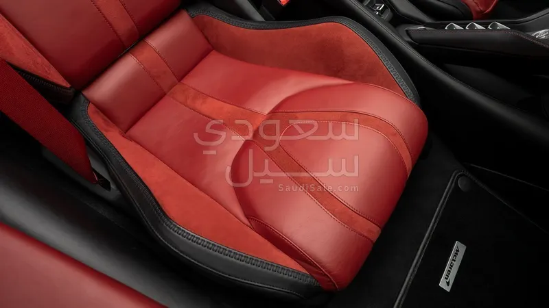2024 مكلارين إس 750