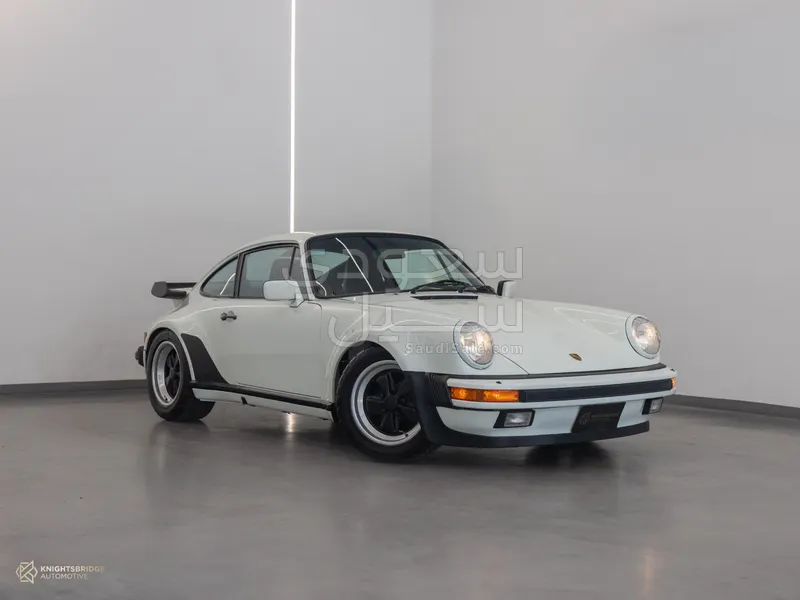 1986 بورش 911 كاريرا