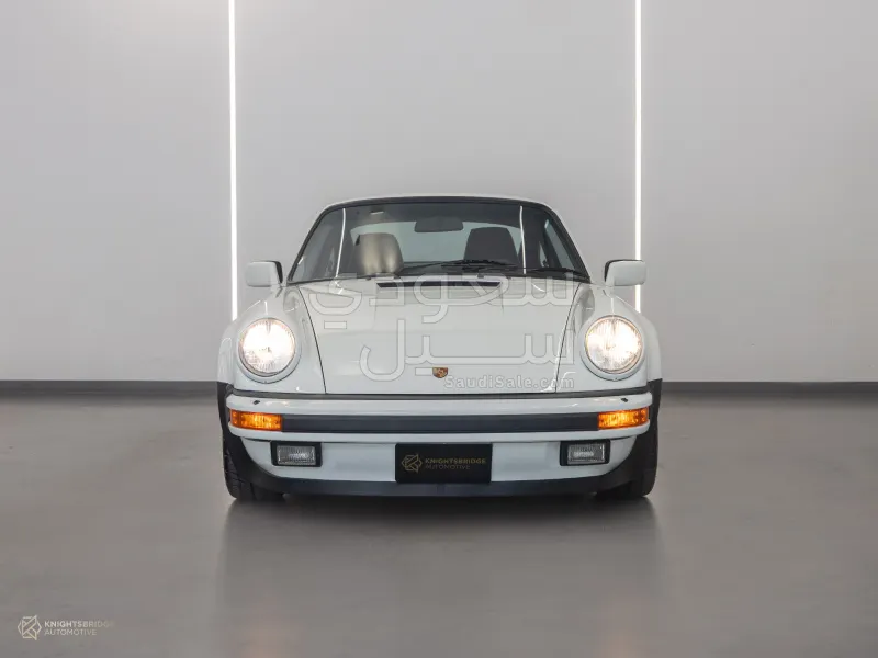1986 بورش 911 كاريرا