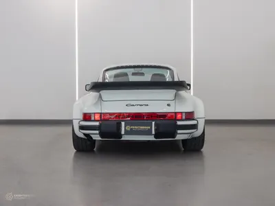1986 بورش 911 كاريرا