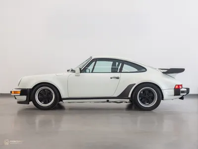 1986 بورش 911 كاريرا