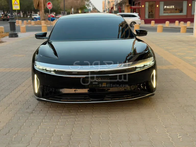 2024 لوسيد اير بيور