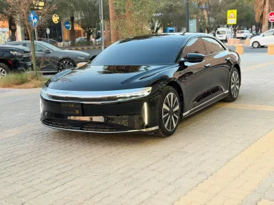 2024 لوسيد اير بيور