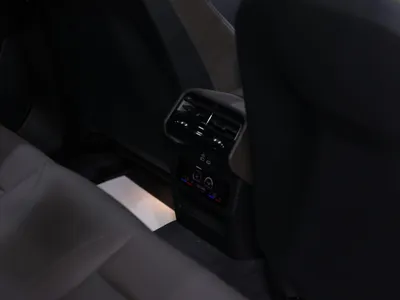 2027 بي ام دبليو الفئة الخامسة 530 إم كت