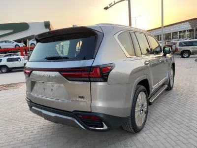 2026 لكزس إل إكس 600 BB