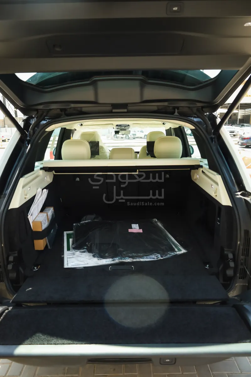 2026 لاند روفر رينج روفر اتش اس اي