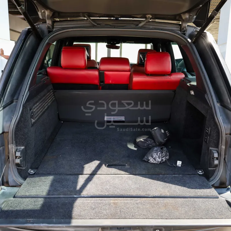 2019 لاند روفر رينج روفر فوج