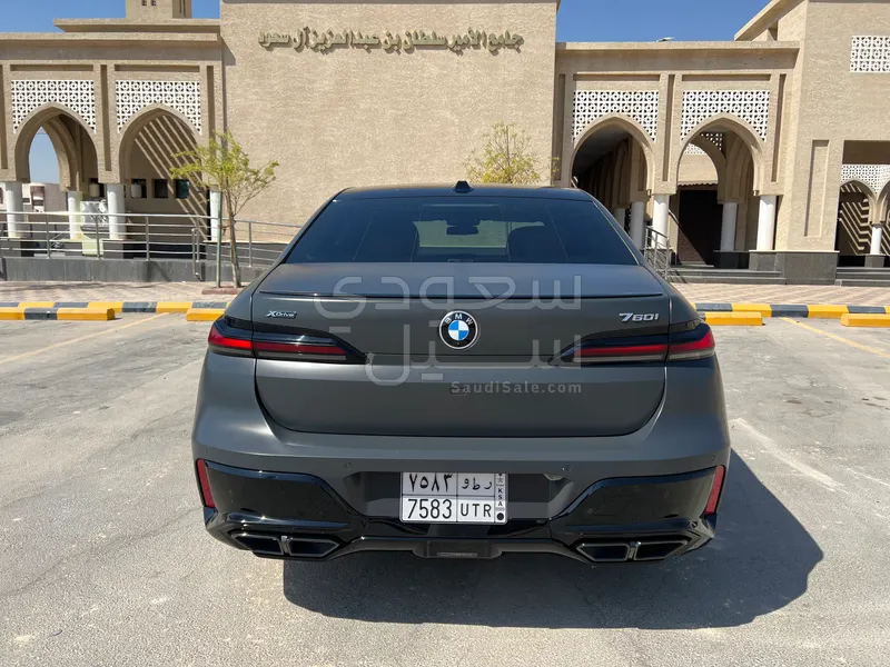 2023 بي ام دبليو الفئة السابعة 760أي