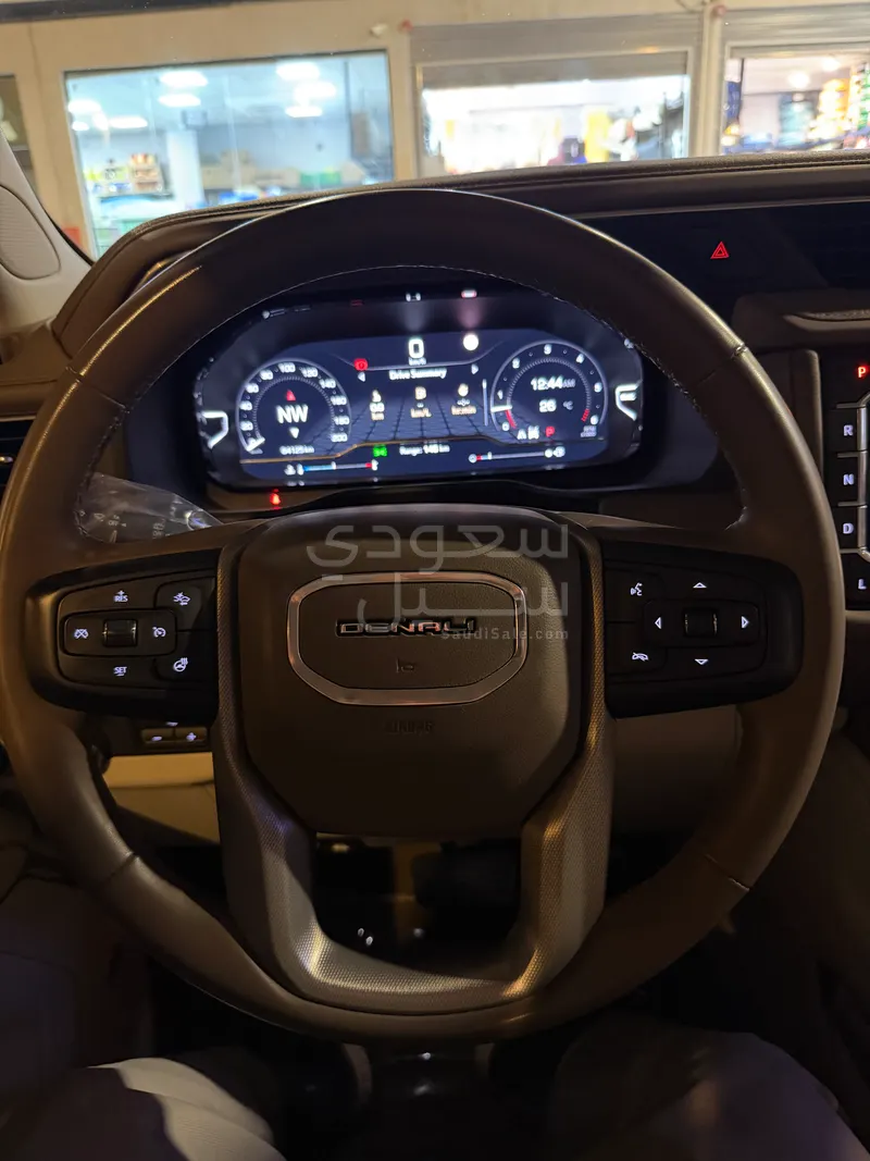 2023 جي ام سي يوكون دينالي