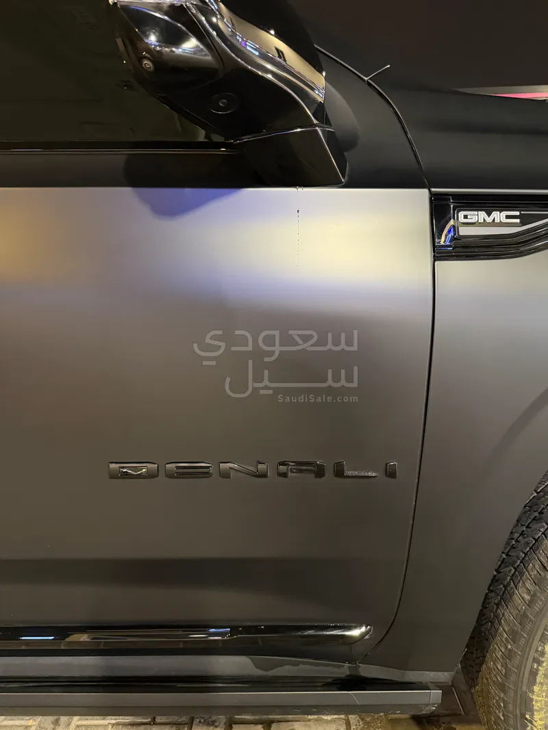 2023 جي ام سي يوكون دينالي