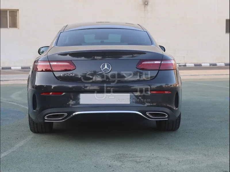 2021 مرسيدس - بنز إي 200 كوبيه