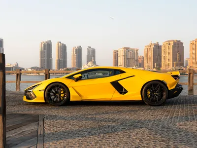 2025 لمبرجيني ريفويلتو