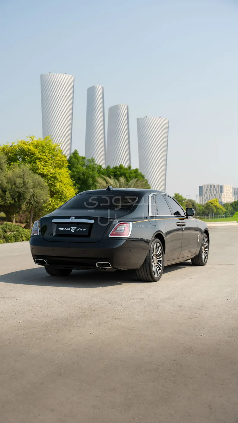 2022 رولز رويس قوست