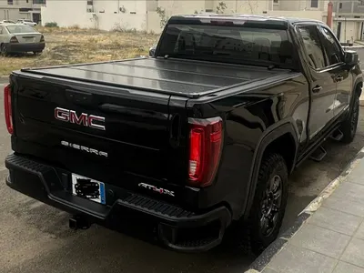 2025 جي ام سي سييرا اي تي 4 اكس