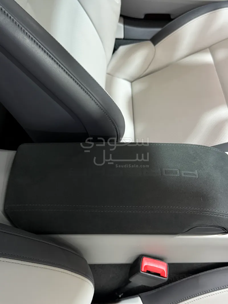 2025 بورش 911 كاريرا
