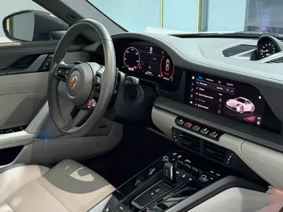 2025 بورش 911 كاريرا