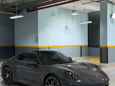 2025 بورش 911 كاريرا